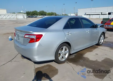 2012 Toyota Camry Se z USA, uszkodzony, nr VIN 4T1BF1FK9CU114786